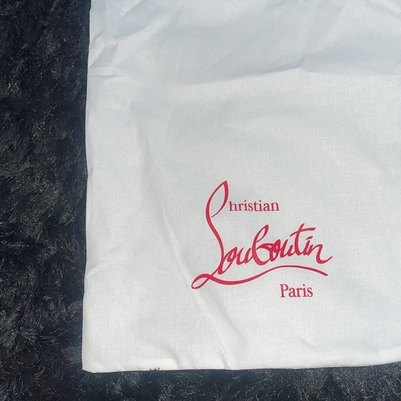 Set of two Christian louboutin  dustbags - Picture 2 of 3